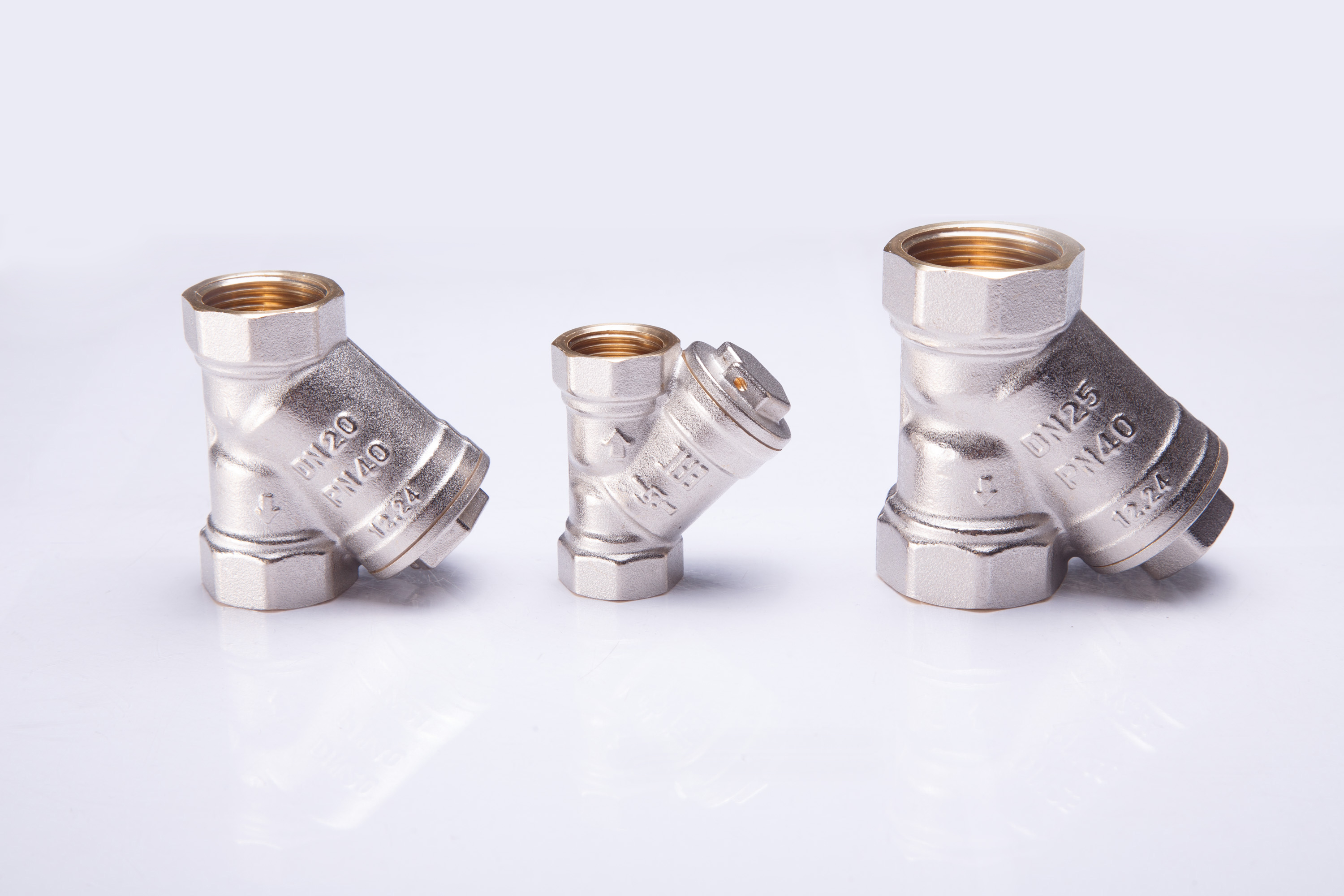 Выпуск крана для врезки под давлением